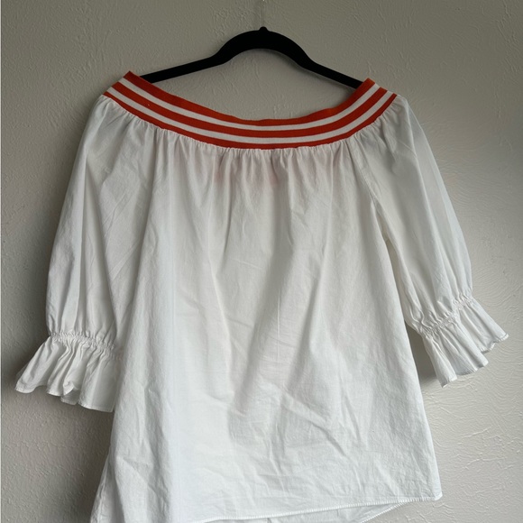 Costume - Picture 4 of 6